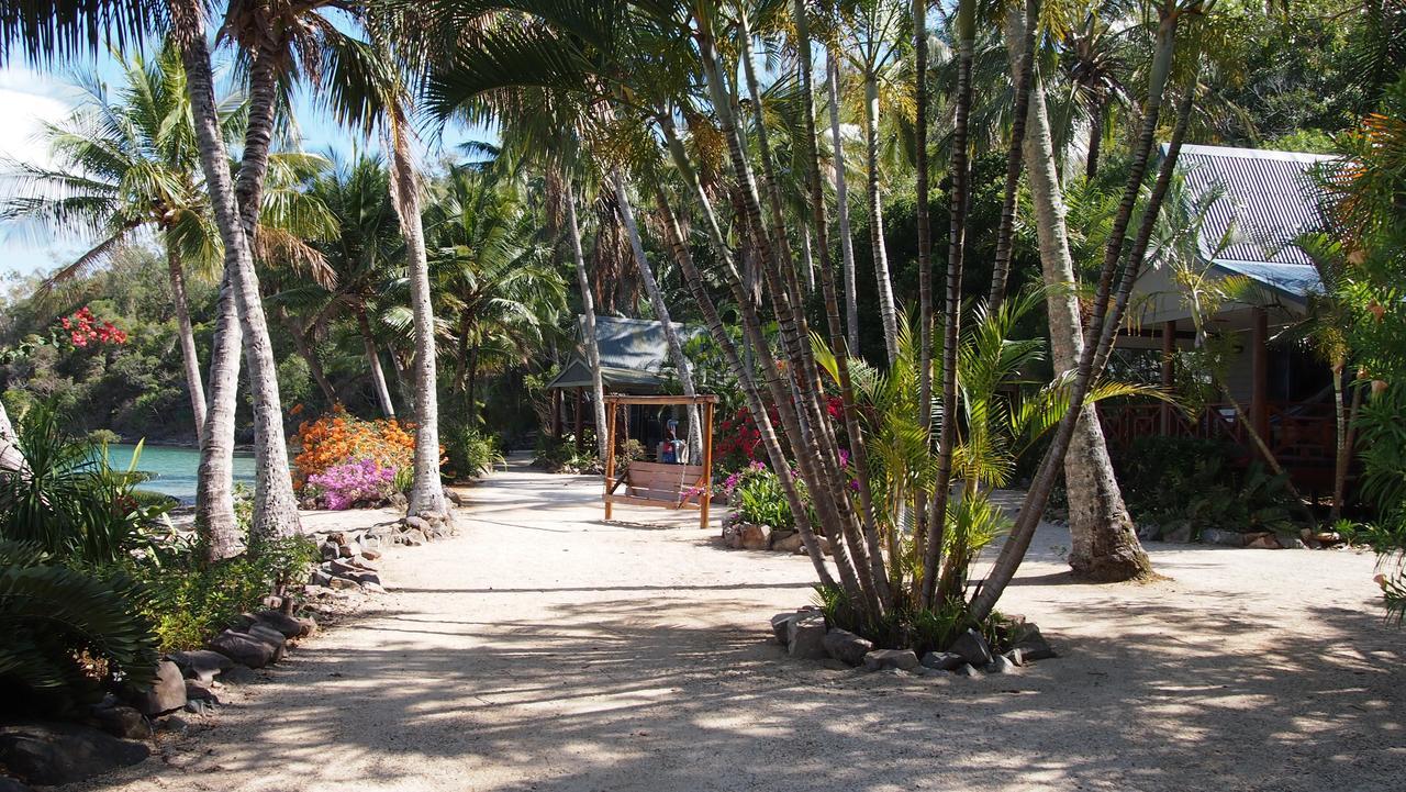 Palm Bay Resort Long Island Bagian luar foto