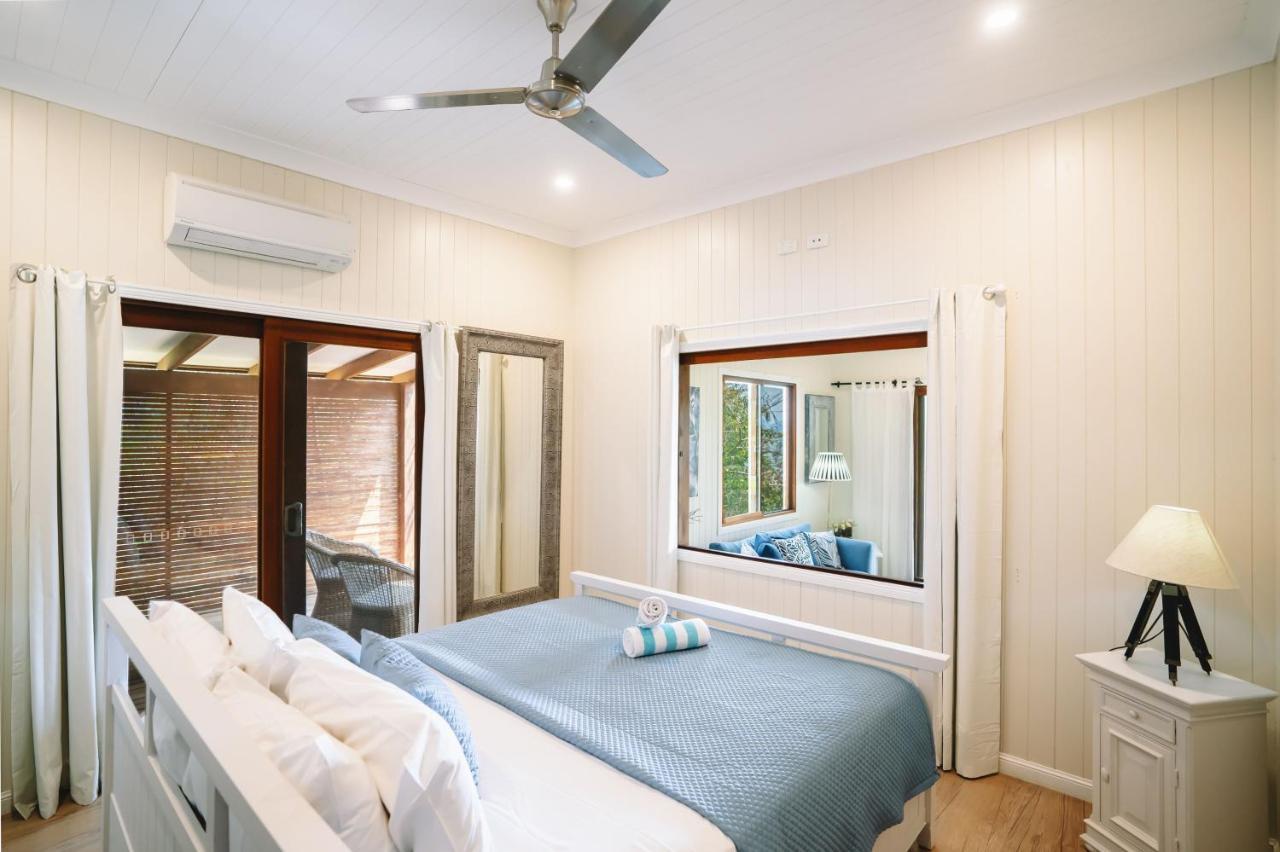 Palm Bay Resort Long Island Bagian luar foto